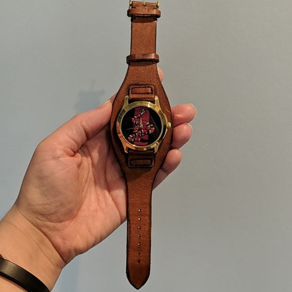 *Rare* *Genuine* Gucci Snake Leather Watch - Picture 4 of 9